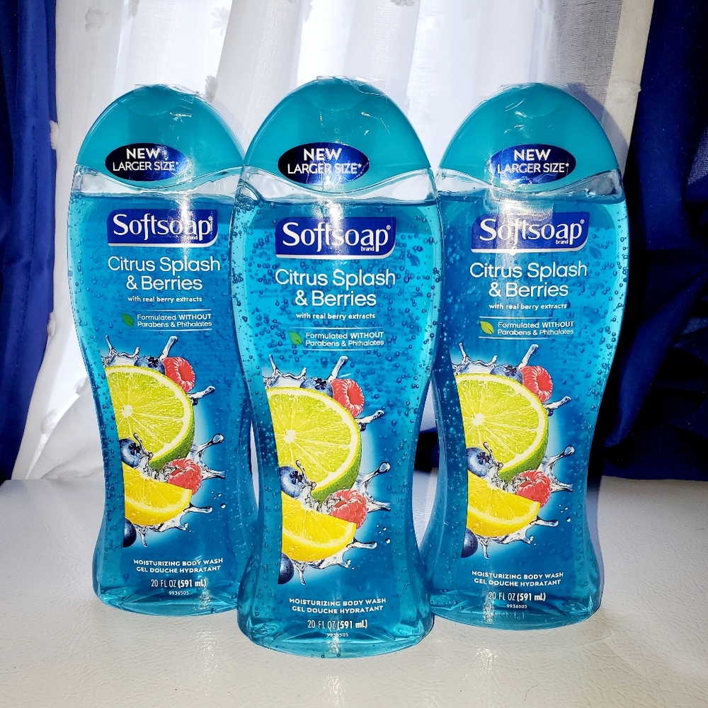 💦Softsoap Citrus Splash and Berries Body Wash X3